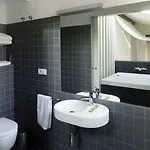 Отель Moure 2*