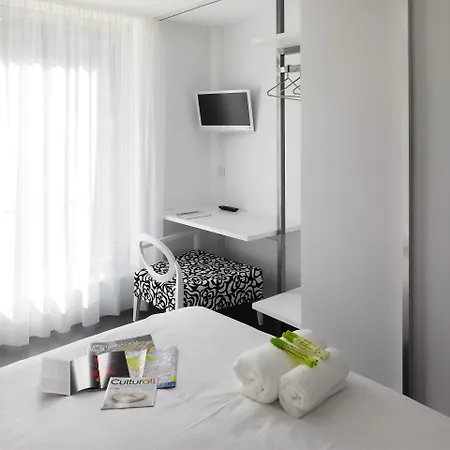 Moure Hotel 2*