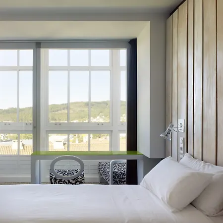 Moure Santiago de Compostela