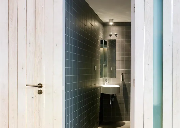 Moure 2* Santiago de Compostela